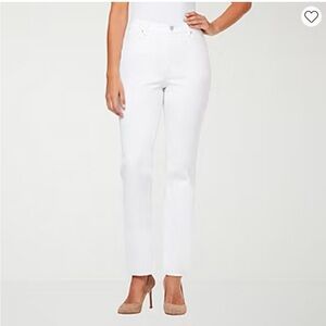 NWOT Gloria Vanderbilt Women’s Amanda High Rise Straight Leg Jeans White 12